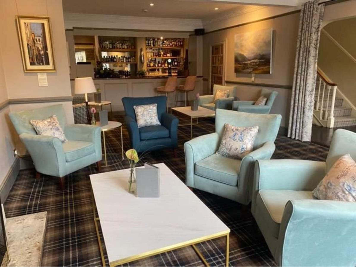 Feversham Arms Hotel & Verbena Spa Гелмслі Екстер'єр фото